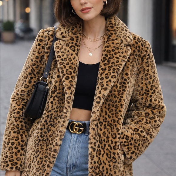 Leopard Print Teddy Jacket - Picture 2 of 2